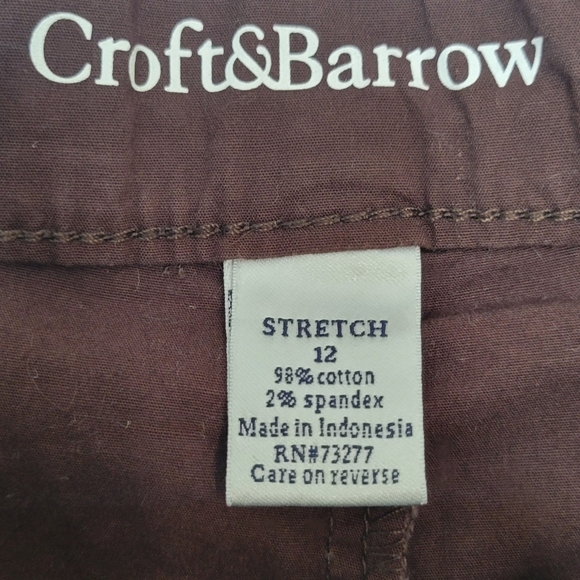 Croft & Barrow Brown Classic Fit Skort - Picture 5 of 6